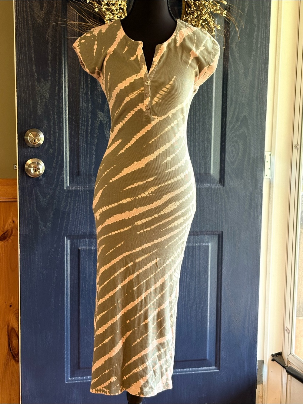 Olive Green Tie-Dye Cap Sleeve Maxi Dress